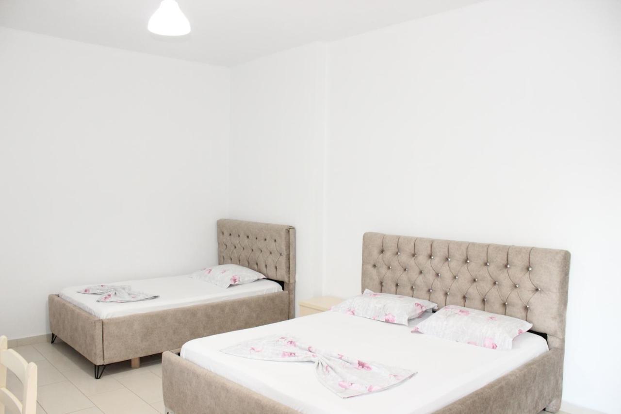 Leva'S Apartments Sarandë Exteriér fotografie